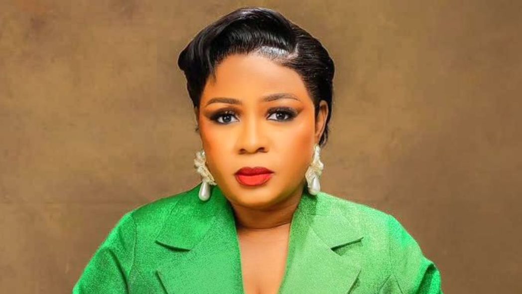 Liz Da Silva in tears as she recounts near-accident during MRI scan