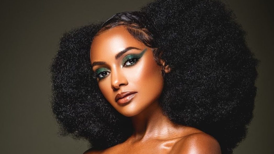 Simi Drey alleges mistreatment by TAAG Airlines after 24 hour delay in South Africa